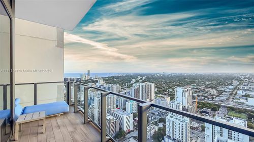 apt-4006-88 Sw 7th St, Miami, FL, 33130-3776 | Card Image