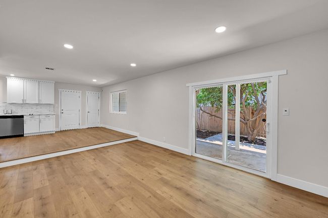 6608 Heatherwood Way, House other with 3 bedrooms, 2 bathrooms and null parking in Sacramento CA | Image 14