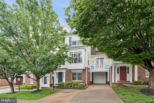 8107 Cello Way, MANASSAS, VA, 20111-5246 | Card Image