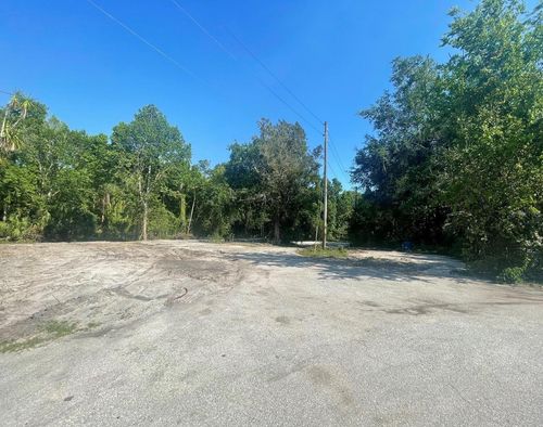 835 E State Road 434, WINTER SPRINGS, FL, 32708-2710 | Card Image