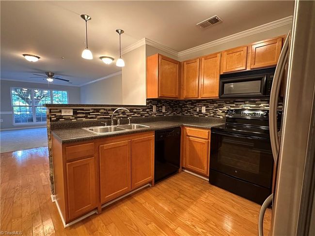 UNIT-108 - 5236 Hilltop Rd, House other with 2 bedrooms, 2 bathrooms and null parking in Jamestown NC | Image 7