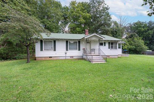 2478 Nc 108 Hwy E, Columbus, NC, 28722-7725 | Card Image