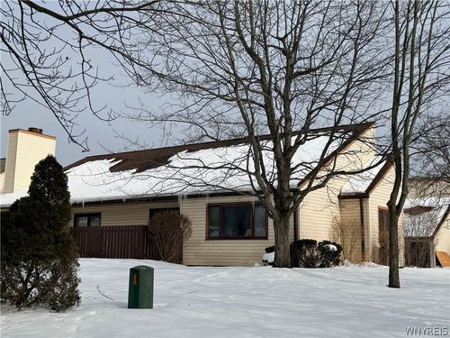 53 Old Meadow Dr, East Amherst, NY, 14051-1222 | Card Image