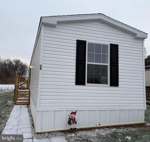 12 Minton Dr, SELINSGROVE, PA, 17870-8407 | Card Image