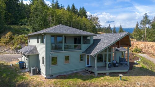 212 Maletti Hill Rd, Port Angeles, WA, 98362-7244 | Card Image