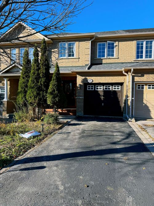 88 Millcliff Cir, Aurora, ON, L4G7N9 | Card Image