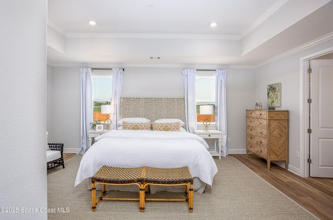 Model home - actual features may vary. | Image 11