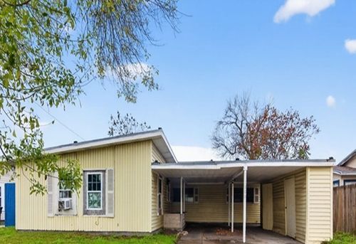 1509 Devon Dr, Corpus Christi, TX, 78415-4832 | Card Image