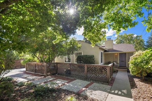 217 Mckendry Dr, Menlo Park, CA, 94025-2917 | Card Image