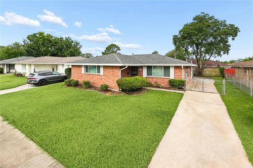 4726 Hauck Dr, New Orleans, LA, 70127-3820 | Card Image