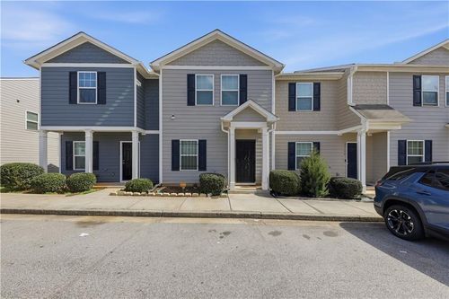 2166 Braxton Rd Sw, Atlanta, GA, 30331-5851 | Card Image