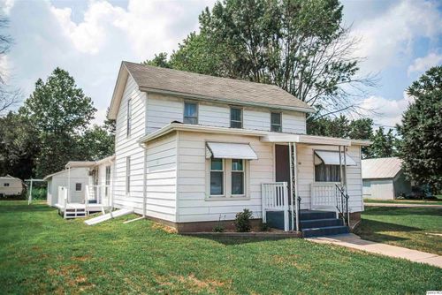 121 N Broad St, Loraine, IL, 62349 | Card Image