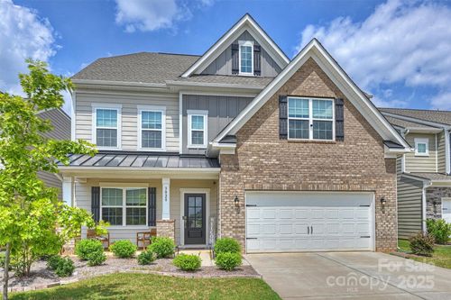 3028 Virginia Trail Ct, Fort Mill, SC, 29715-2549 | Card Image