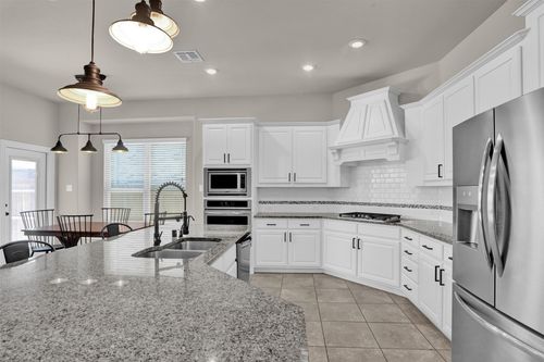 10613 Fort Davis Pl, Mckinney, TX, 75071-6934 | Card Image