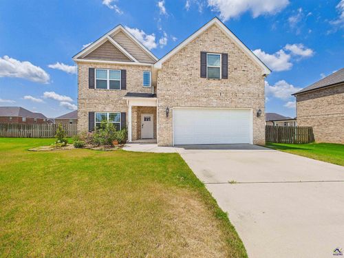 411 Avery Ct, Bonaire, GA, 31005-5630 | Card Image