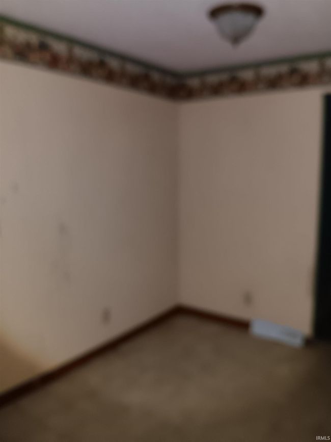 100 E Village Dr, House other with 3 bedrooms, 2 bathrooms and null parking in Sullivan IN | Image 9
