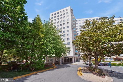 720-10201 Grosvenor Pl, ROCKVILLE, MD, 20852-4613 | Card Image