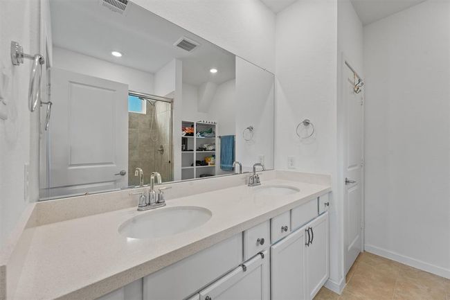 21706 Lime Moss Ln, House other with 3 bedrooms, 2 bathrooms and 2 parking in Cypress TX | Image 17