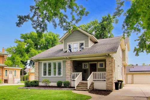 317 Olmsted Rd, Riverside, IL, 60546-2326 | Card Image