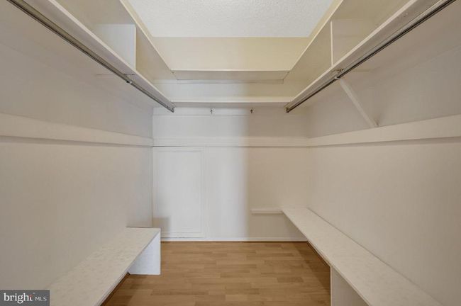 APT-1610 - 1800 Old Meadow Rd, Condo with 1 bedrooms, 2 bathrooms and null parking in MCLEAN VA | Image 36