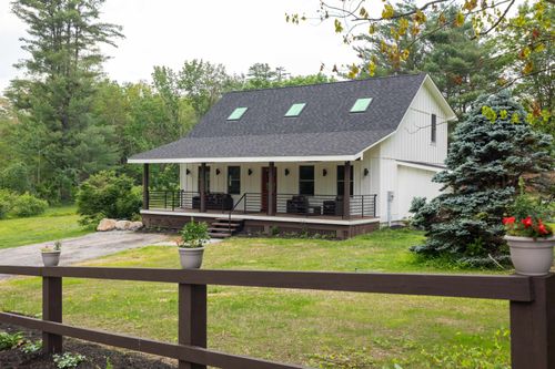 3 Steele Rd, Bradford, NH, 03221-3314 | Card Image