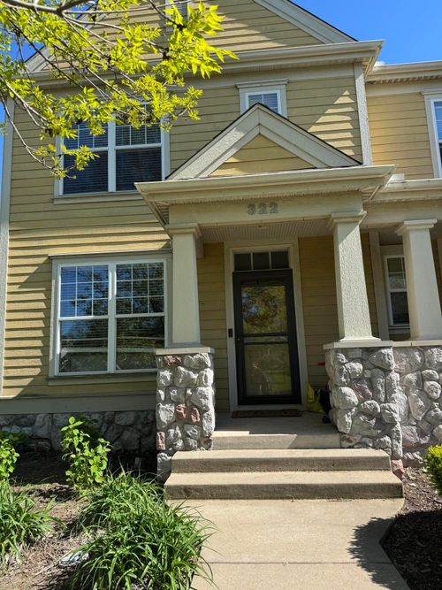 322 Village Sq, Chesterton, IN, 46304 | Card Image