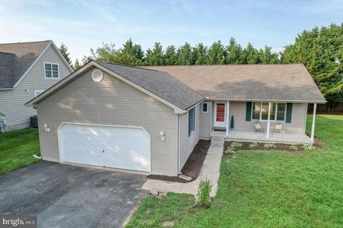 38 Radcliffe Dr, REHOBOTH BEACH, DE, 19971-9412 | Card Image