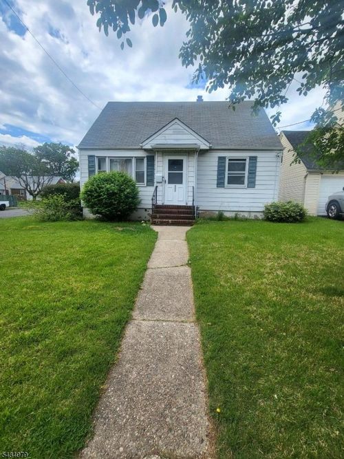 350 Elmwood Ter, Linden, NJ, 07036-5204 | Card Image