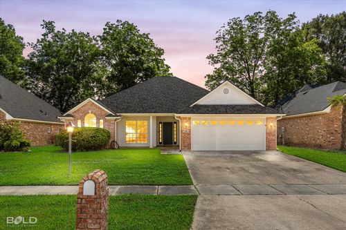 2522 Brookhaven Dr, Bossier City, LA, 71111-5720 | Card Image