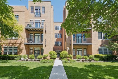 1s-819 Foster St, Evanston, IL, 60201-6144 | Card Image