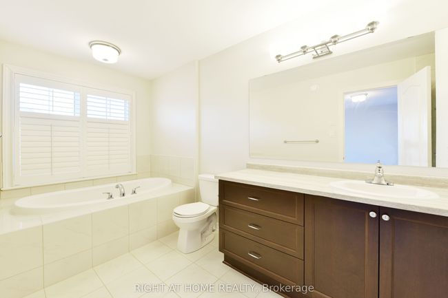 256 Brambling Way, House attached with 3 bedrooms, 3 bathrooms and 1 parking in Nepean ON | Image 17