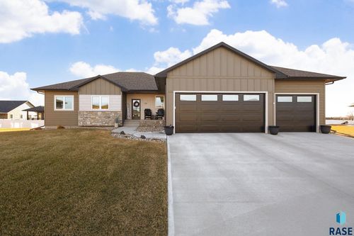 720 Quartzite Cir, Tea, SD, 57064 | Card Image