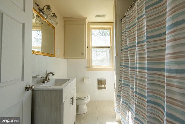 89 N Main St, House other with 4 bedrooms, 2 bathrooms and null parking in Kilmarnock VA | Image 30