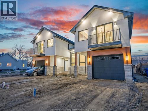 125 Laurier Dr, Lasalle, ON, N9J1L4 | Card Image