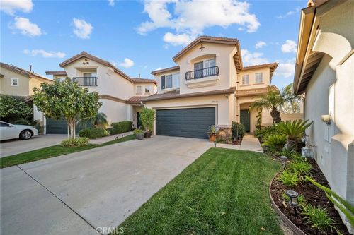 27641 Atlas Ln, Canyon Country, CA, 91351-3460 | Card Image