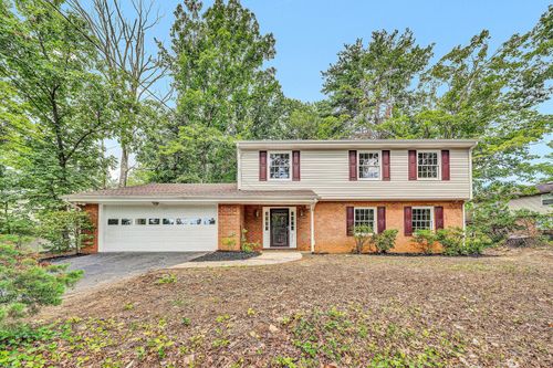 3519 Verona Trl, Roanoke, VA, 24018-4916 | Card Image