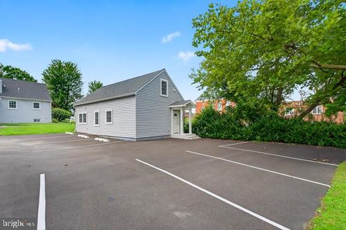9511 Belair Rd, BALTIMORE, MD, 21236-1507 | Card Image