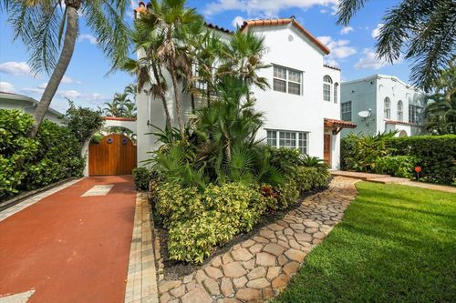 221 Greymon Dr, West Palm Beach, FL, 33405-1919 | Card Image