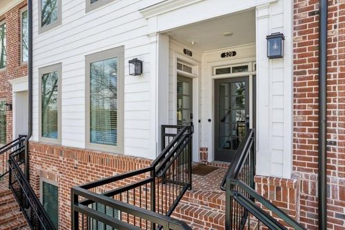 531 Burton Dr, Alpharetta, GA, 30009-2495 | Card Image