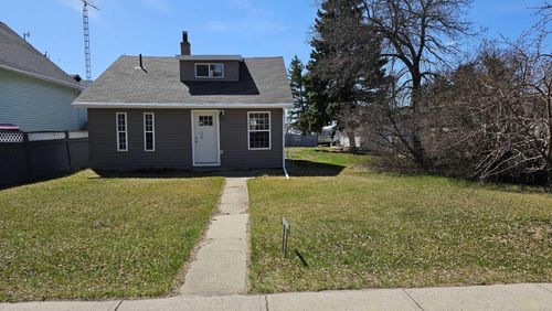 218 1 Ave E, Alliance, AB, T0B0A0 | Card Image