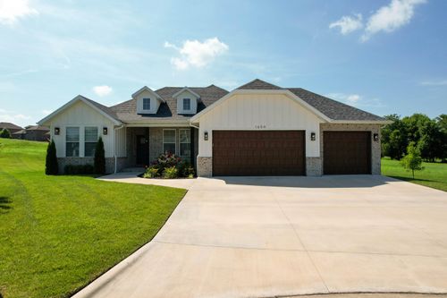 1604 N Bristol Ave, Springfield, MO, 65802-2891 | Card Image