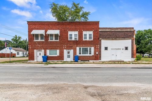 104 E Main St, Tallula, IL, 62688-1024 | Card Image