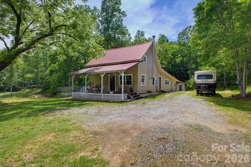 1239 W Mcguinn Rd, Mill Spring, NC, 28756-3629 | Card Image