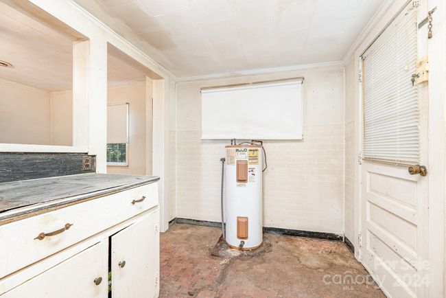 146 Osborne St, House other with 3 bedrooms, 1 bathrooms and null parking in Jonesville NC | Image 10