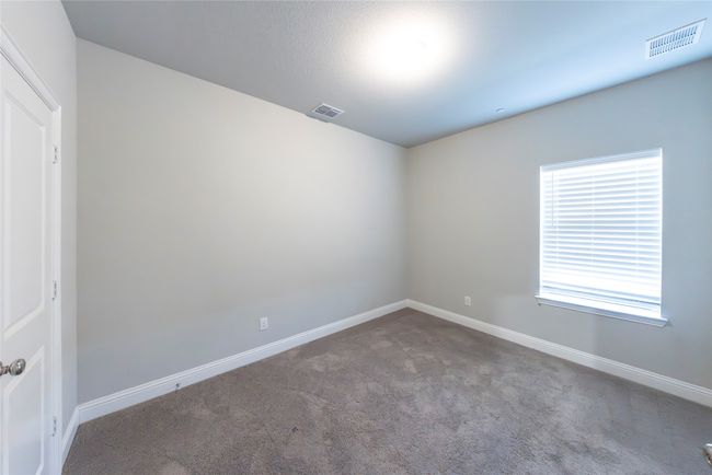 1571 Windermere Way, Townhouse with 3 bedrooms, 3 bathrooms and null parking in Farmers Branch TX | Image 17