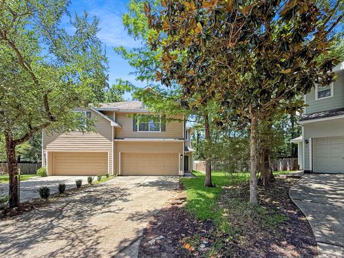 3 Peachridge Pl, The Woodlands, TX, 77382-1738 | Card Image