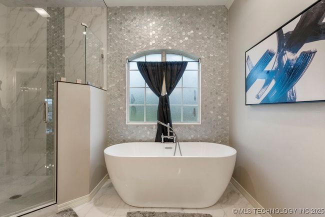 8766 Haskell Dr, House other with 4 bedrooms, 5 bathrooms and null parking in Broken Arrow OK | Image 38