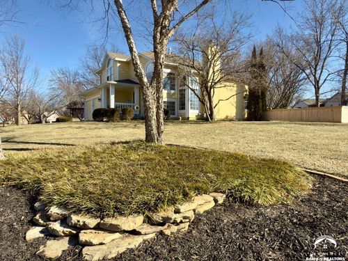 3308 Se Peck Rd, Topeka, KS, 66605-3033 | Card Image