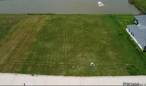 3429 E Bellevue Lakes Dr, Paulina, LA, 70763 | Card Image