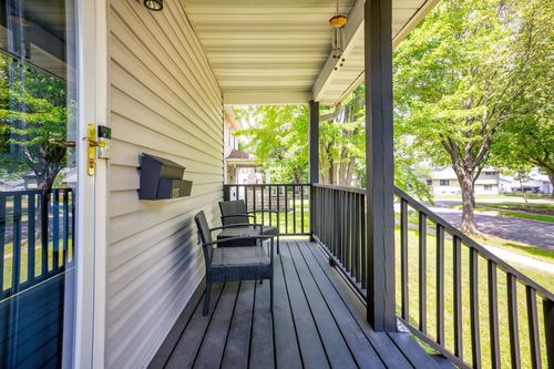 1115 Newton Ave N, Minneapolis, MN, 55411-3704 | Card Image